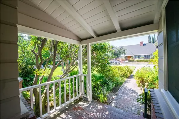 Toluca Lake, CA 91602,4722 Forman LN