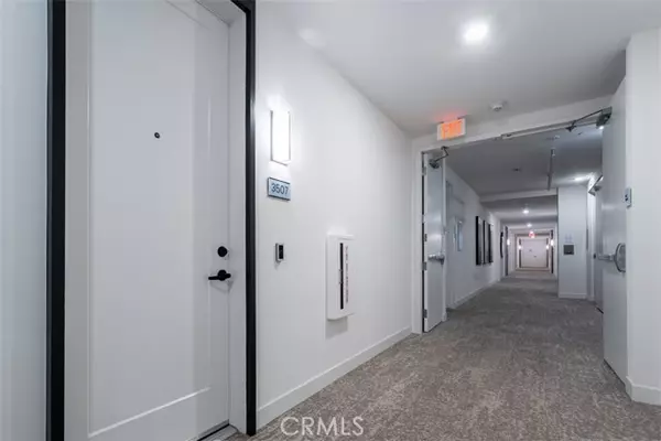 Irvine, CA 92612,3507 Rivington