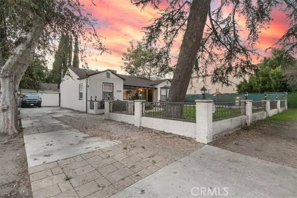 Valley Village, CA 91607,5229 Vantage