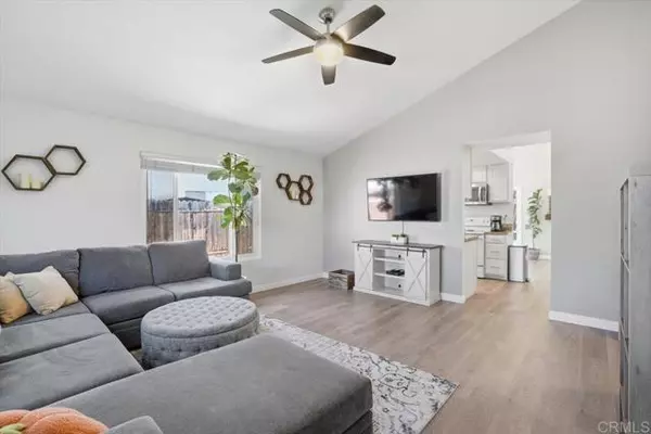 Oceanside, CA 92057,4569 Calle Del Palo