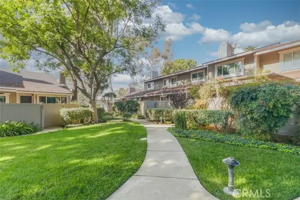 Fullerton, CA 92831,3110 E Palm 14