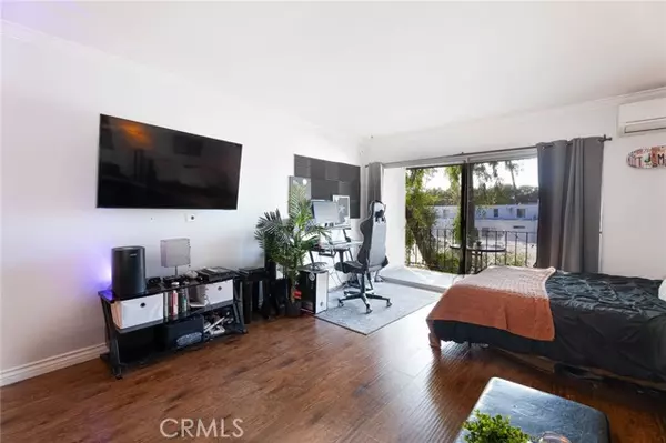 Sherman Oaks, CA 91411,15344 Weddington