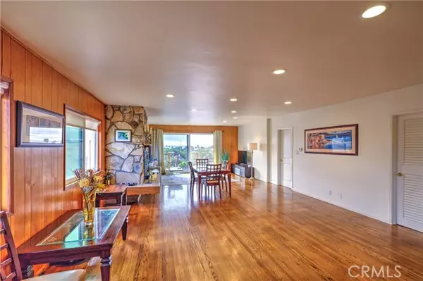 Redondo Beach, CA 90277,507 N Helberta