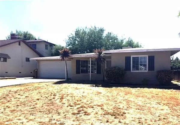 Yucaipa, CA 92399,35211 Elm