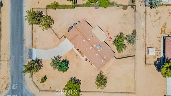 Apple Valley, CA 92307,18912 Shoshonee RD