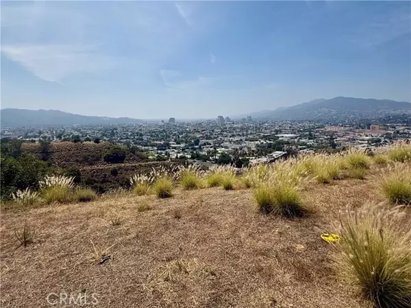 Glendale, CA 90065,4751 Round Top DR