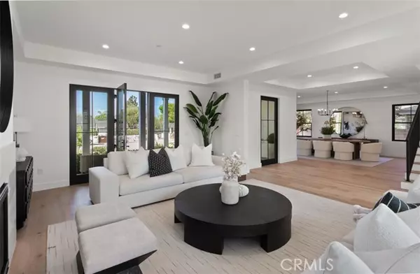 Newport Beach, CA 92627,430 Tustin