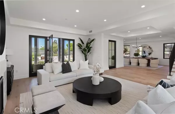 Newport Beach, CA 92627,430 Tustin AVE