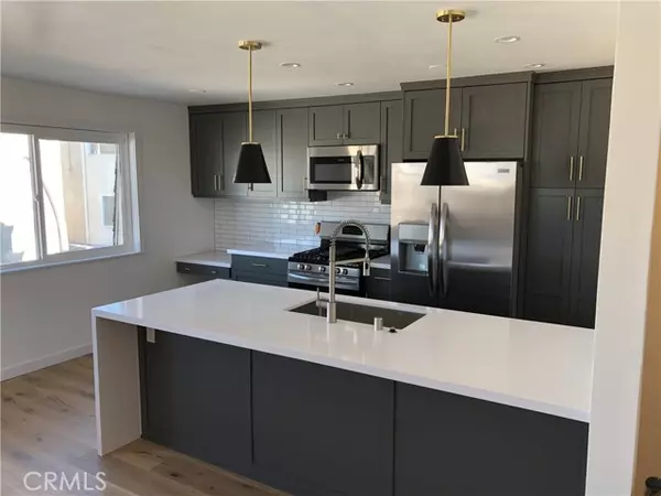 Manhattan Beach, CA 90266,200 39th ST