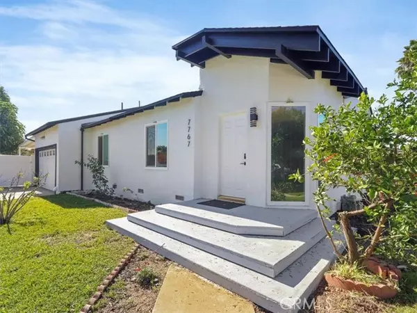 7767 Independence AVE, Canoga Park, CA 91304