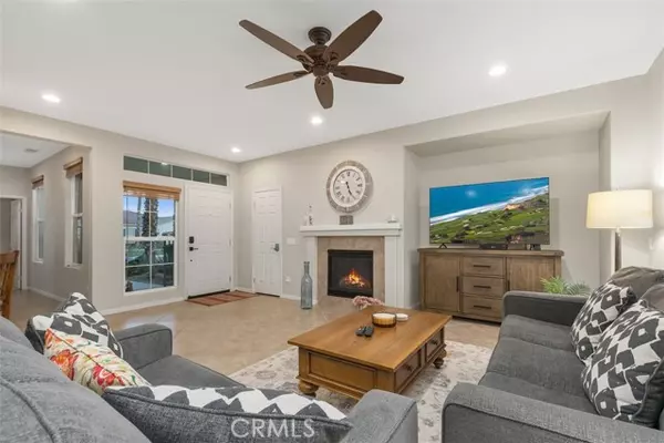 La Quinta, CA 92253,61225 Living Stone