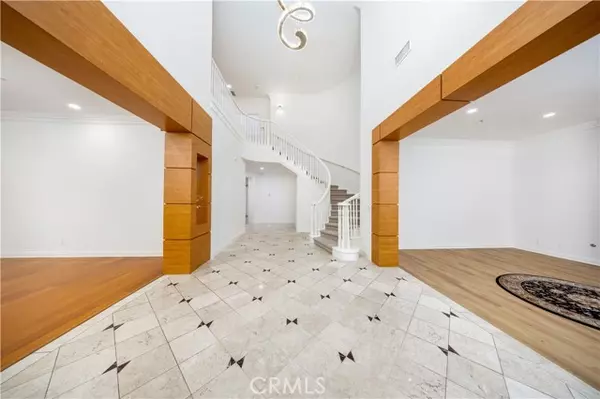 Arcadia, CA 91006,68 E Longden AVE