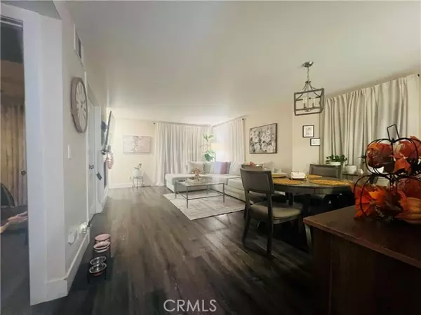 Canyon Country, CA 91351,26972 Flo 305