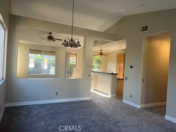 Banning, CA 92220,581 Dorothy Anna