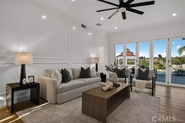 Anaheim Hills, CA 92807,266 S Via Montanera