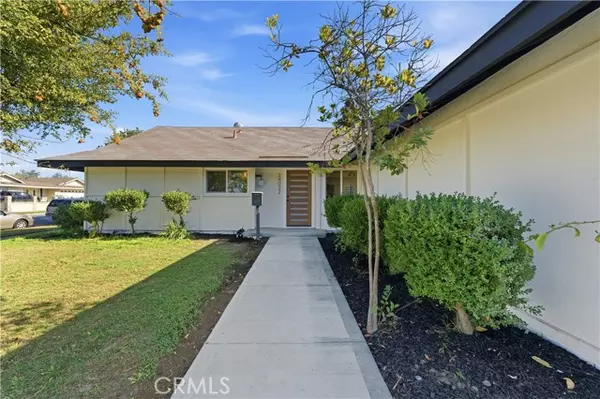 Lake Forest, CA 92630,24032 Gemwood