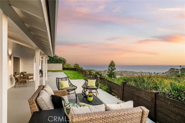 San Clemente, CA 92672,604 E Avenida San Juan