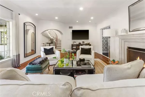 Altadena, CA 91001,2494 Glen Canyon RD