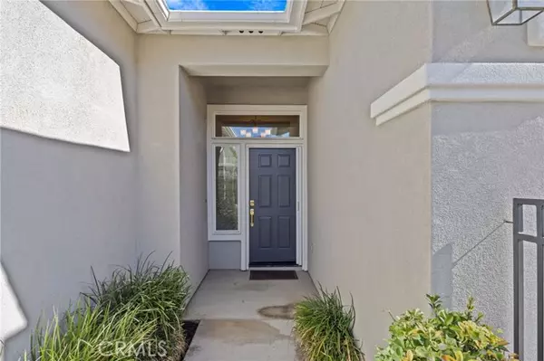 Corona, CA 92883,23892 Towish