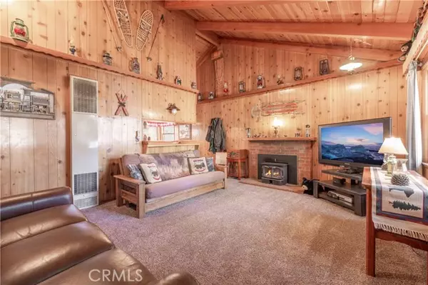 Big Bear City, CA 92314,416 W Mojave