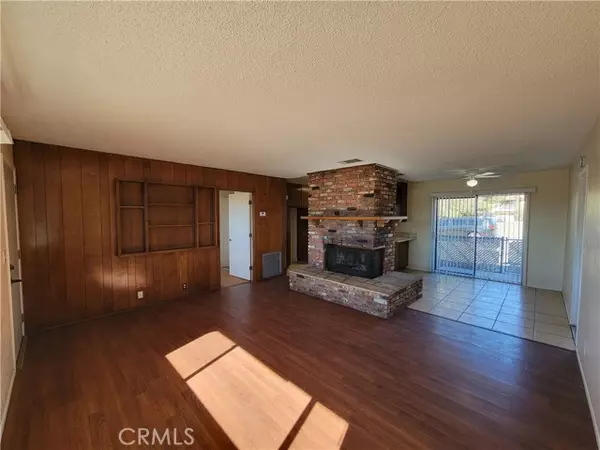 Apple Valley, CA 92307,19136 Outer Highway 18