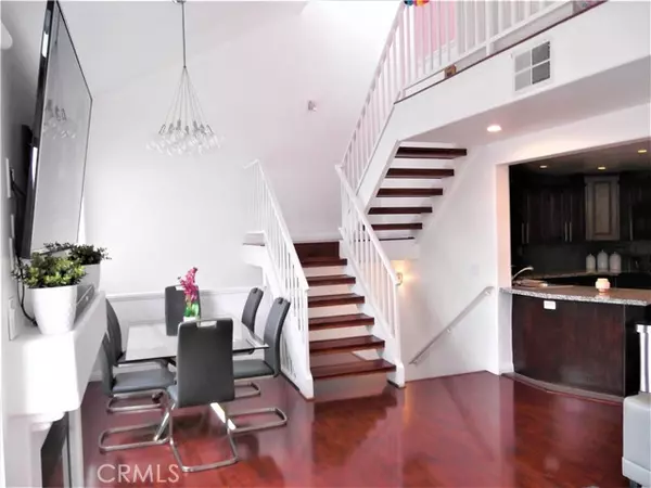 Canyon Country, CA 91387,27004 Karns CT 21009