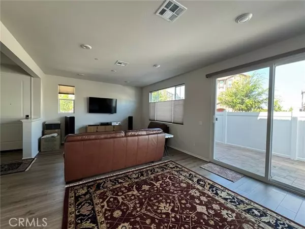 Temecula, CA 92591,40247 Birchfield