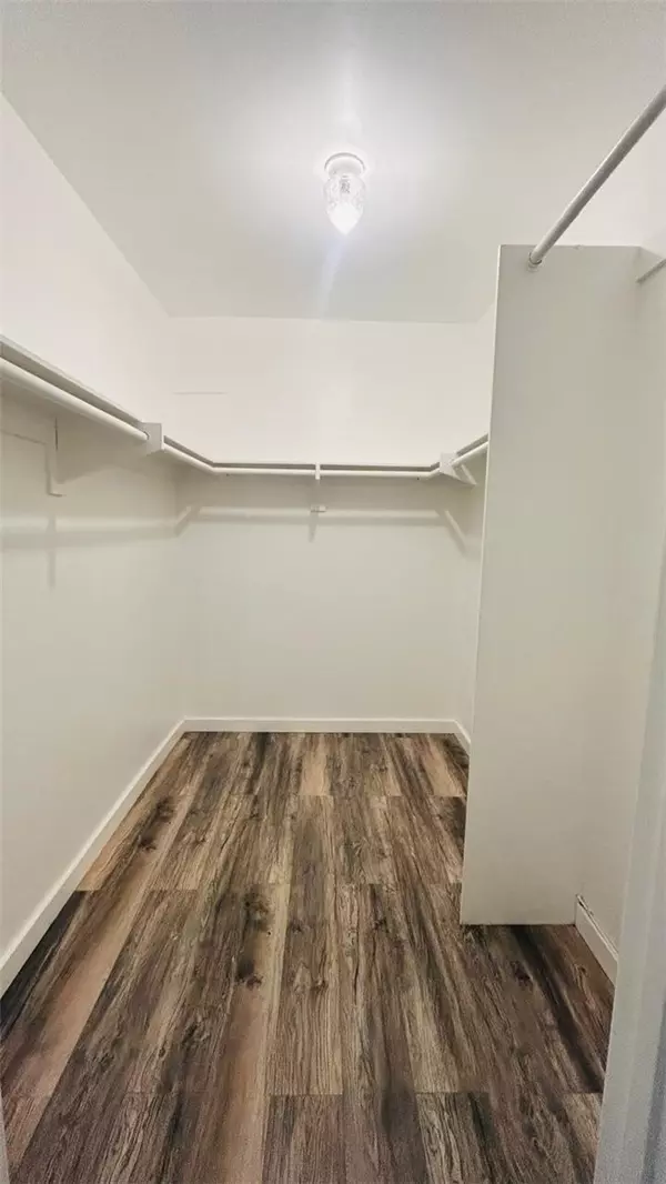 Newhall, CA 91321,25007 Peachland AVE 221