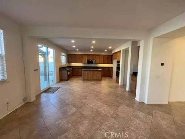 Victorville, CA 92392,13046 Holmwood CT