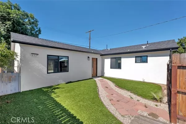8127 Radford AVE, North Hollywood, CA 91605