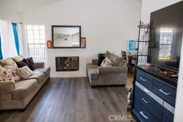 Perris, CA 92571,575 PR