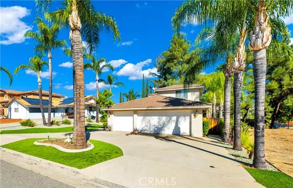 Canyon Lake, CA 92587,22730 Canyon LK