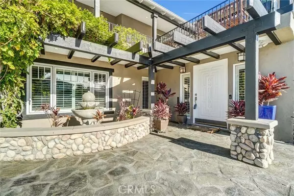 Lakewood, CA 90712,4121 Country Club DR