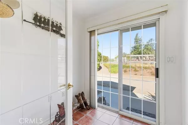 Moreno Valley, CA 92557,8876 Pigeon PASS