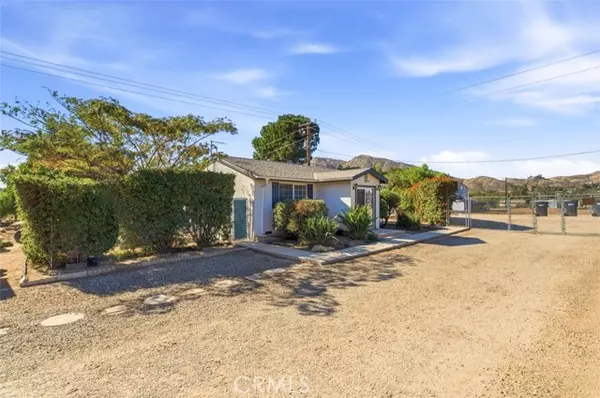 Moreno Valley, CA 92557,8876 Pigeon PASS