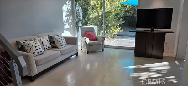 Irvine, CA 92604,5224 Walnut Ave 8