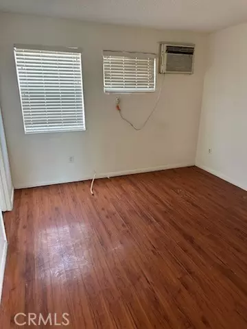 North Hollywood, CA 91605,11906 Hart 6