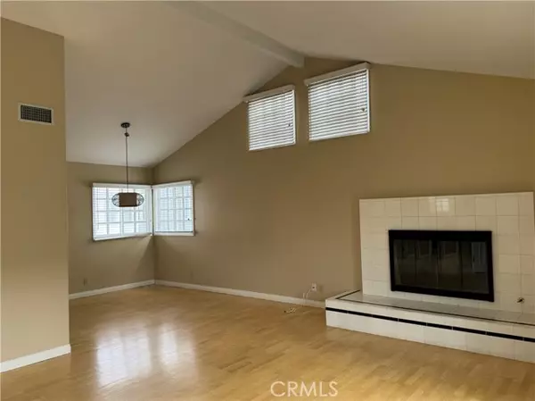 Newport Beach, CA 92663,535 1/2 Westminster AVE