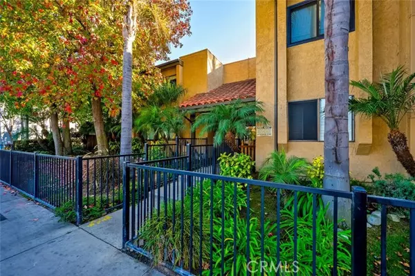 Long Beach, CA 90802,1506 E 4th 204