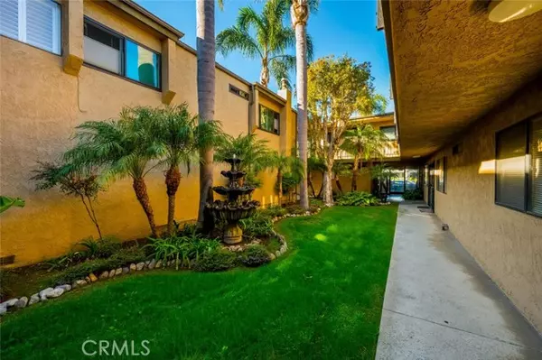 Long Beach, CA 90802,1506 E 4th 204