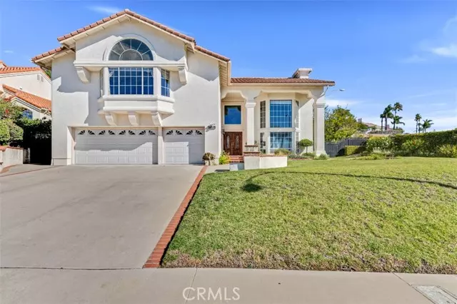 Porter Ranch, CA 91326,19641 Falcon Ridge LN