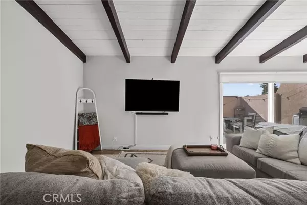 Panorama City, CA 91402,7924 Woodman AVE 35