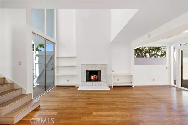 Newport Beach, CA 92663,344 Prospect