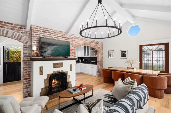 Laguna Beach, CA 92651,615 Seaview ST