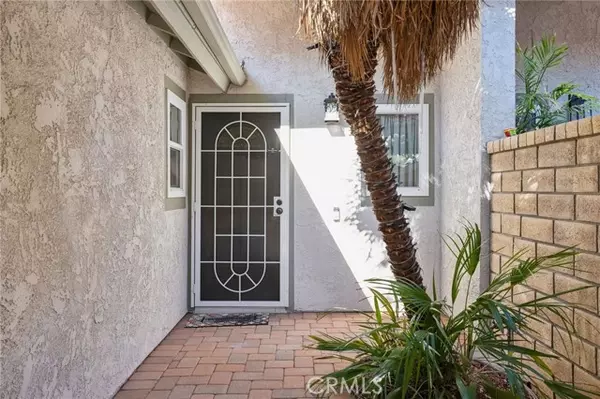 Canyon Country, CA 91387,15813 Ada