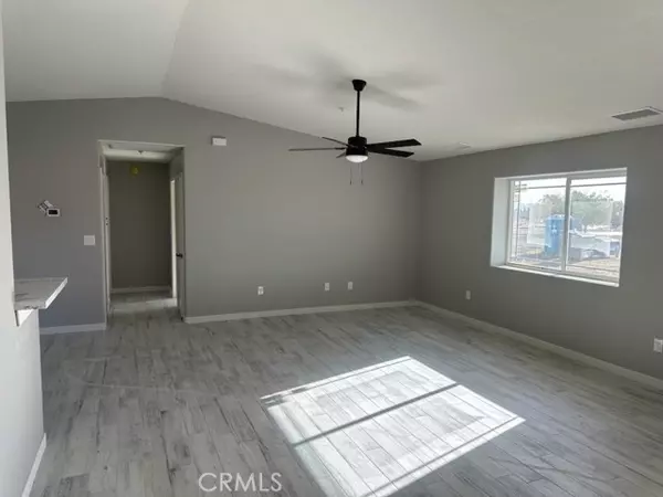 Apple Valley, CA 92307,16681 Osage RD