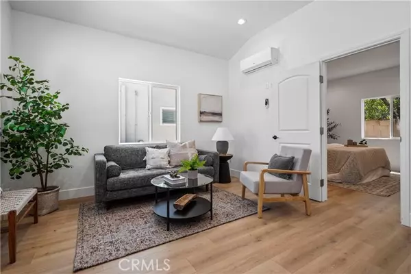 Glendora, CA 91740,432 W Ghent ST