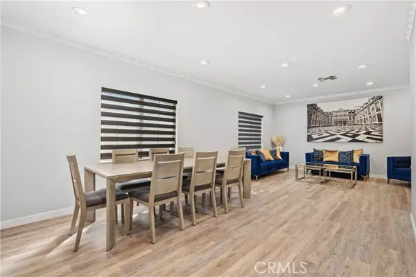 Valley Glen, CA 91401,13001 Debby ST