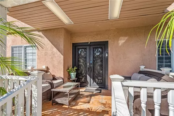 Valley Glen, CA 91401,13001 Debby ST