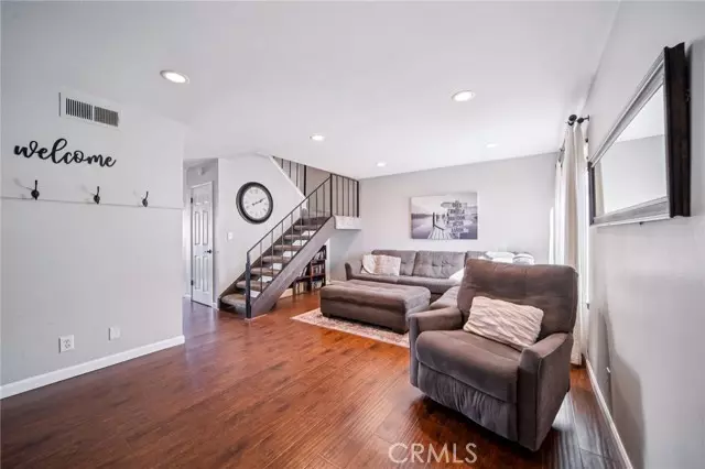 Orange, CA 92869,18972 E Appletree